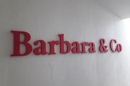 Надписи на стену Barbara